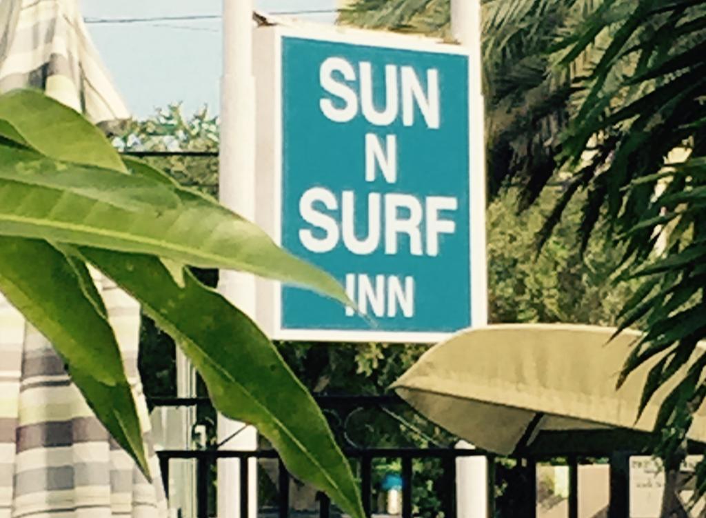 Sun And Surf Inn North Miami Exteriör bild