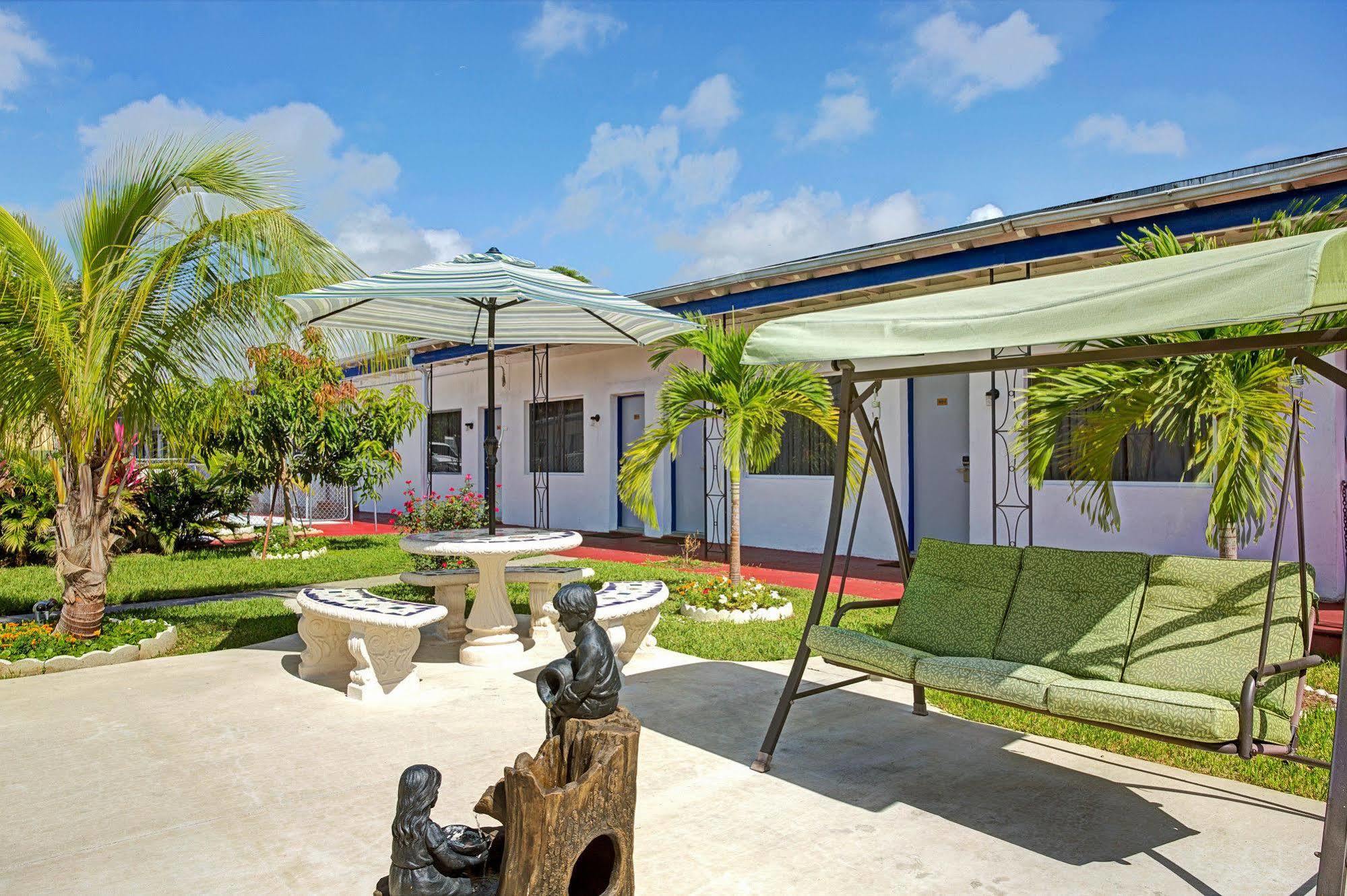 Sun And Surf Inn North Miami Exteriör bild